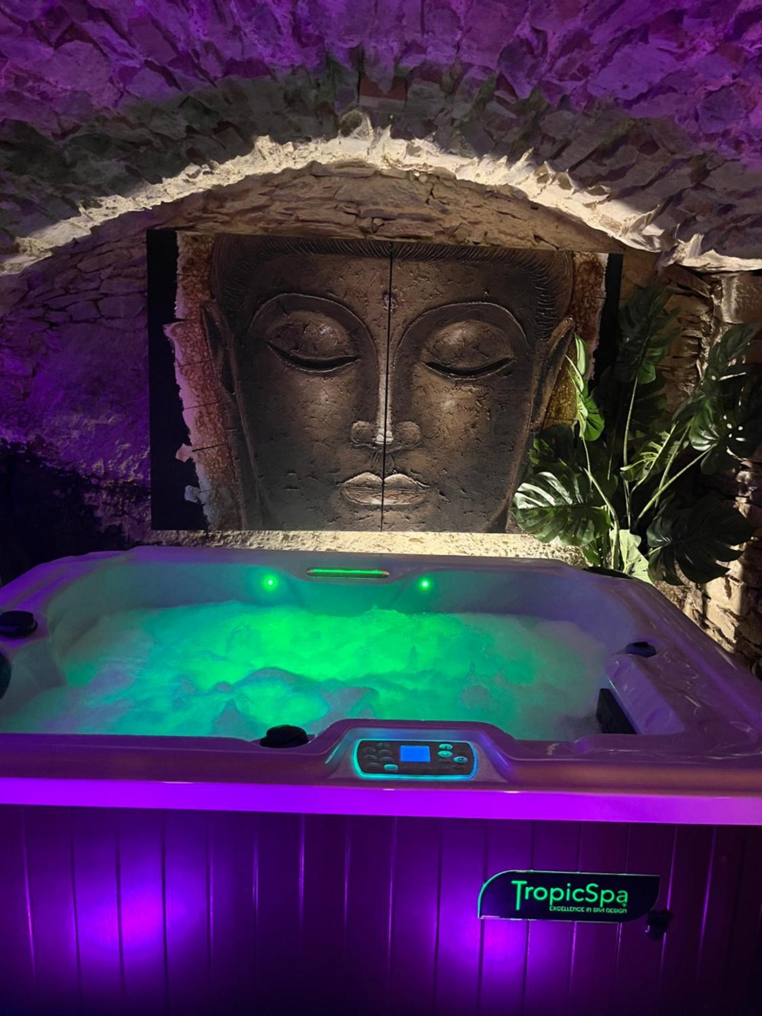 La Voute Du Pilat & Options Spa, Massage Сен-Шамон Екстериор снимка