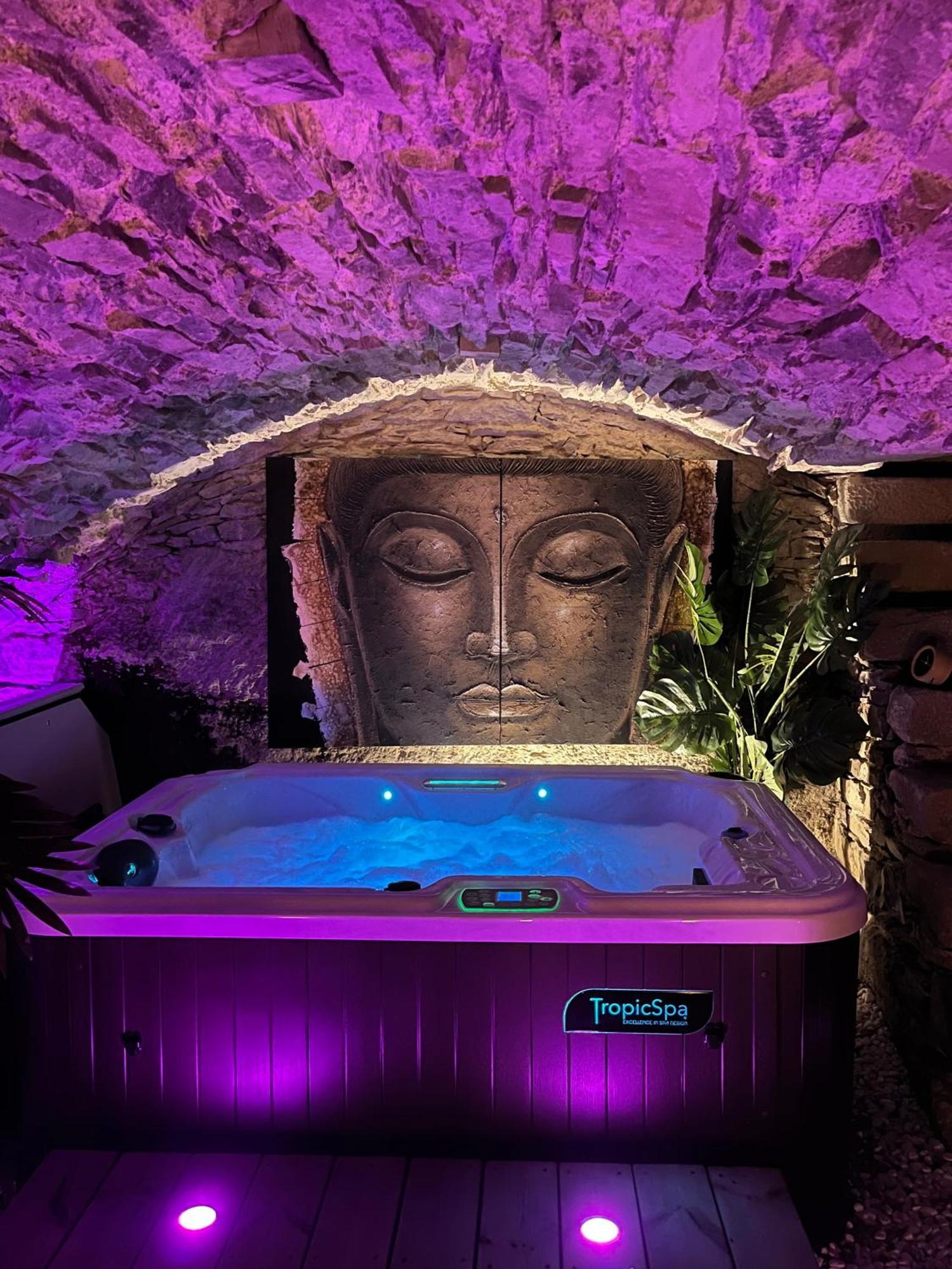 La Voute Du Pilat & Options Spa, Massage Сен-Шамон Екстериор снимка