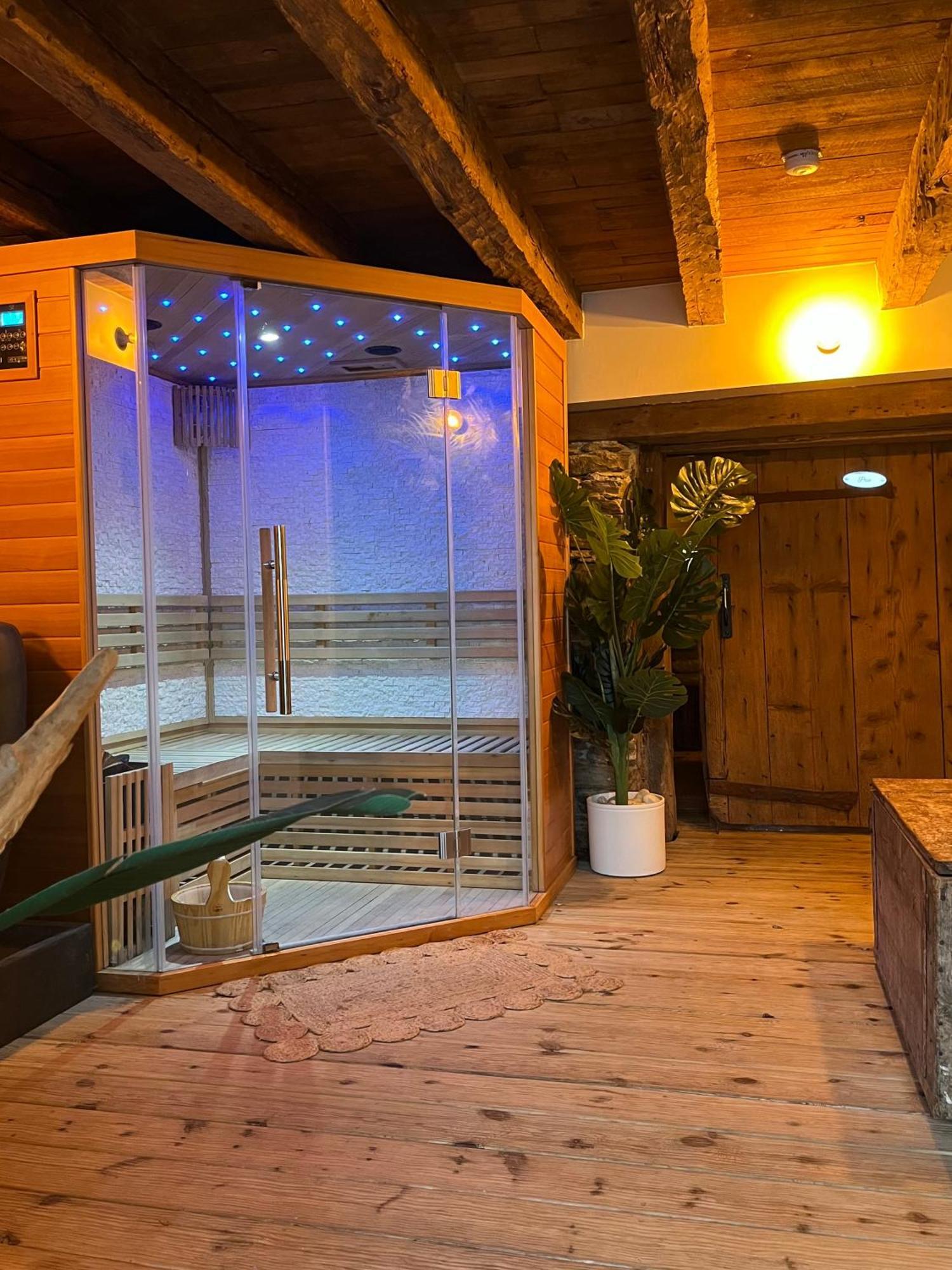 La Voute Du Pilat & Options Spa, Massage Сен-Шамон Екстериор снимка
